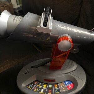Interactive Planetary Projector​